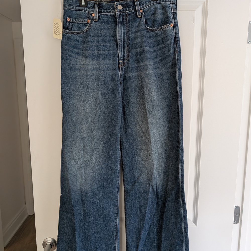 Size 31 Classic Blue Women's Jeans - Picture 8 of 8